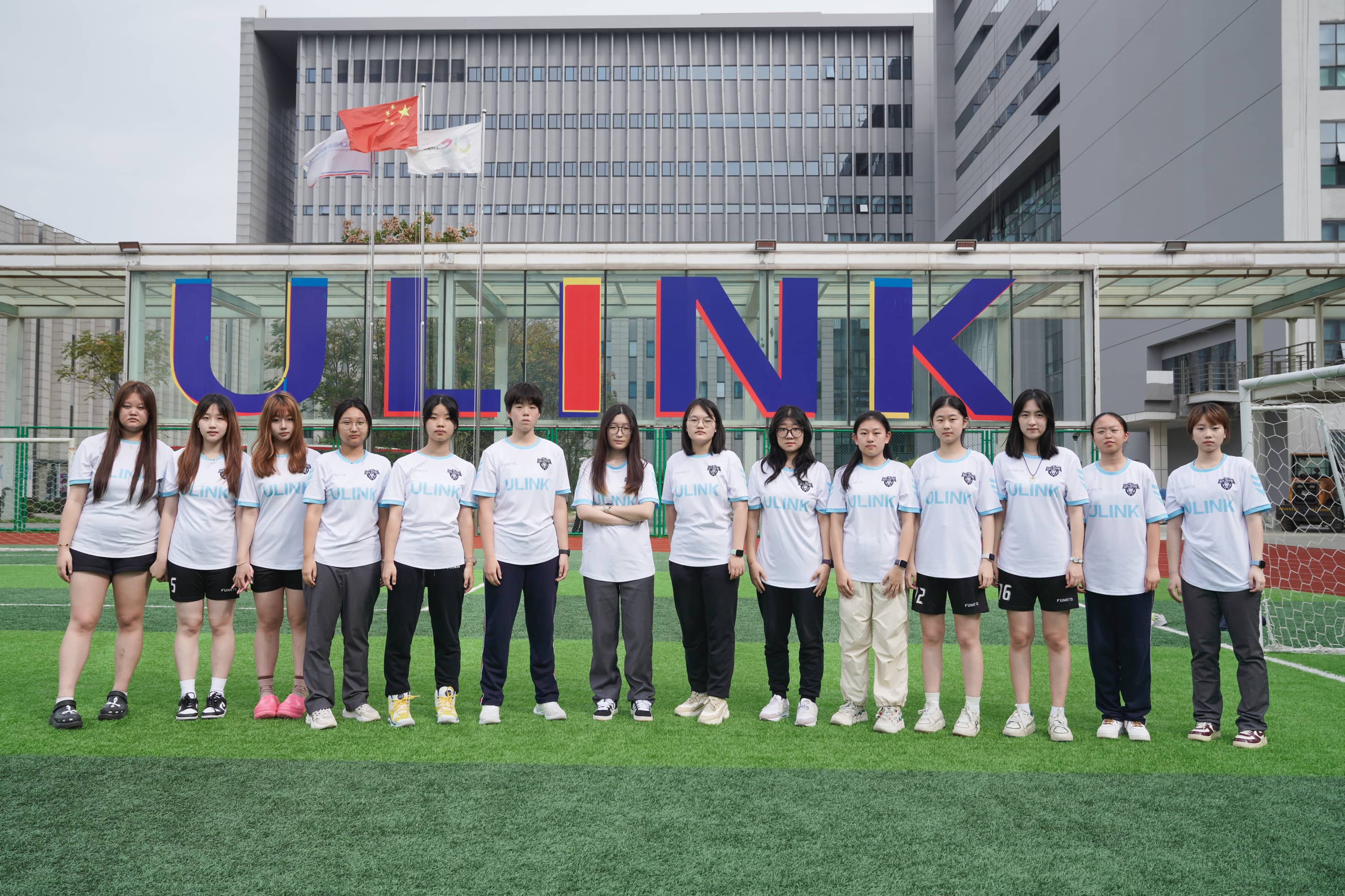 Ulink Girls Football Team